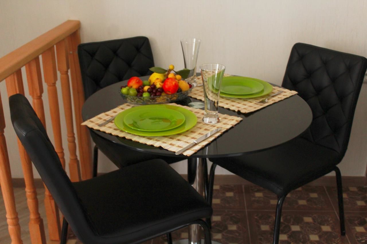 Гостевой дом Guest House on Gia Abesadze Street Тбилиси-4