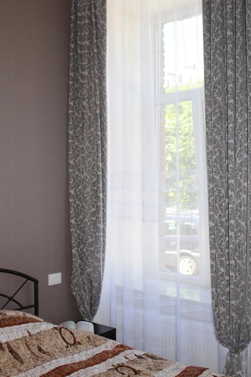 Гостевой дом Guest House on Gia Abesadze Street Тбилиси-28