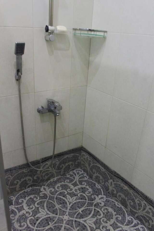 Гостевой дом Guest House on Gia Abesadze Street Тбилиси-20