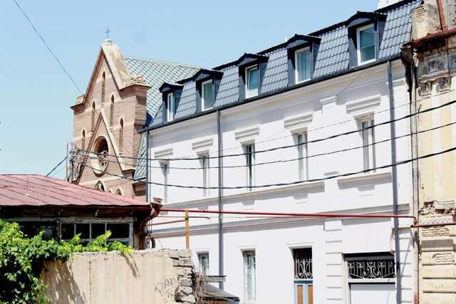 Гостевой дом Guest House on Gia Abesadze Street Тбилиси-29